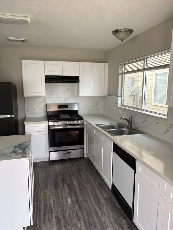 19514 Fletcher Way Drive, Houston, TX 77073