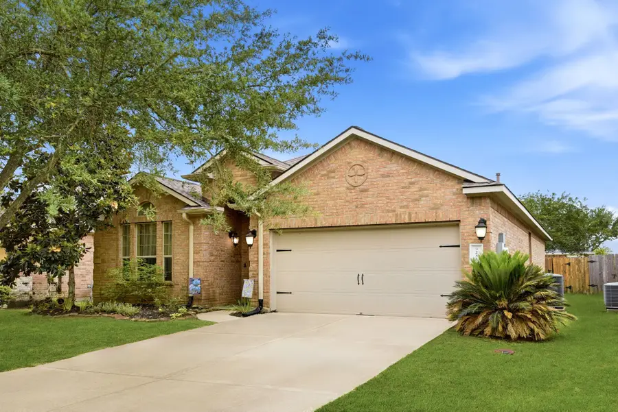 3233 Emma Lake Court, Dickinson, TX 77539 - #3