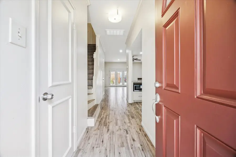 14703 Barryknoll Lane #25, Houston, TX 77079 - Image #2