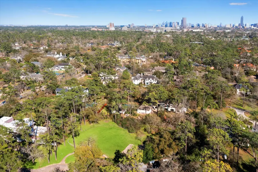 140 Quail Creek Court, Piney Point Village, TX 77024 - Image #2