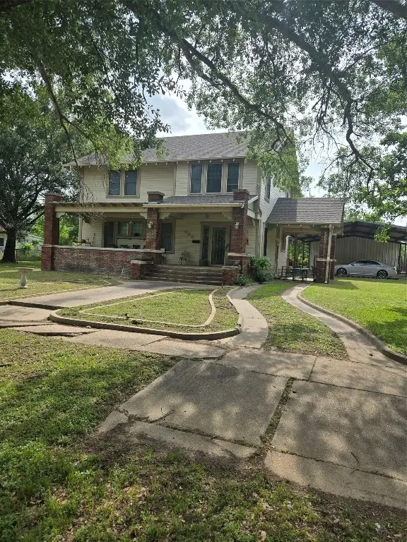 400 S Mckinney, Mexia, TX 76667