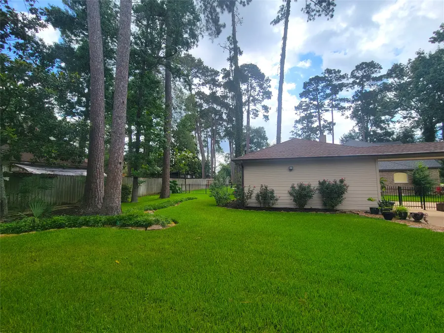 549 Stephen F Austin Drive, Conroe, TX 77302 - #2