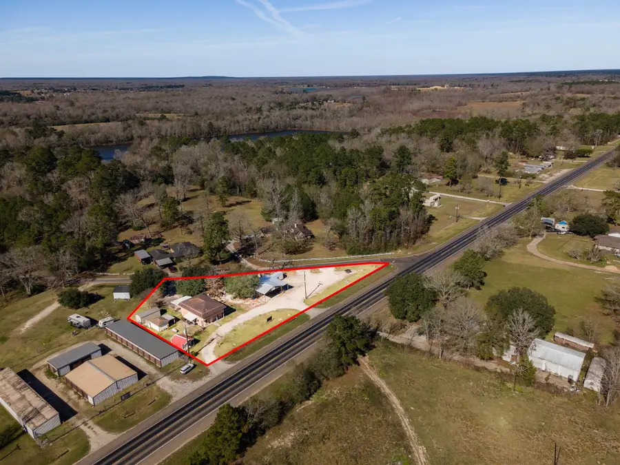 688 County Road 2097, Liberty, TX 77575 - Image #2