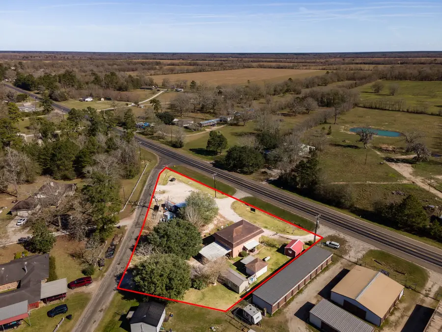 688 County Road 2097, Liberty, TX 77575 - Image #3