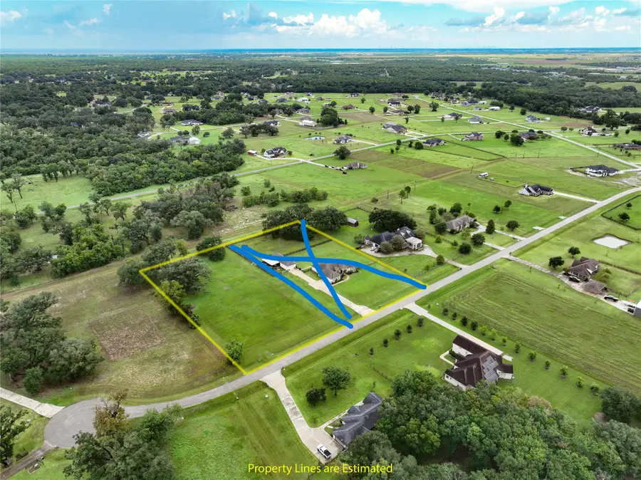 802 Comanche Trail Drive, Rosharon, TX 77583 - Image #2