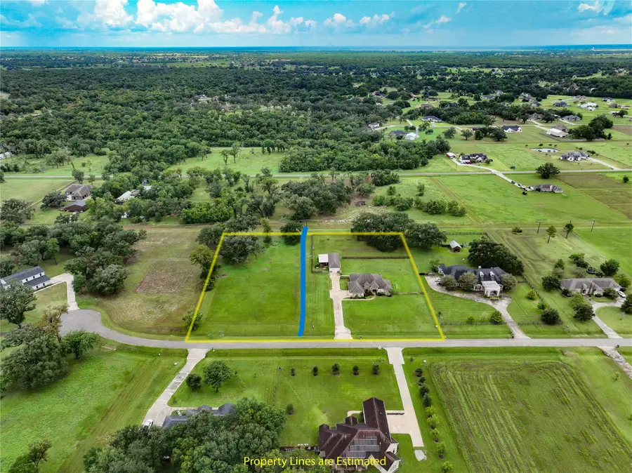 802 Comanche Trail Drive, Rosharon, TX 77583 - Image #3