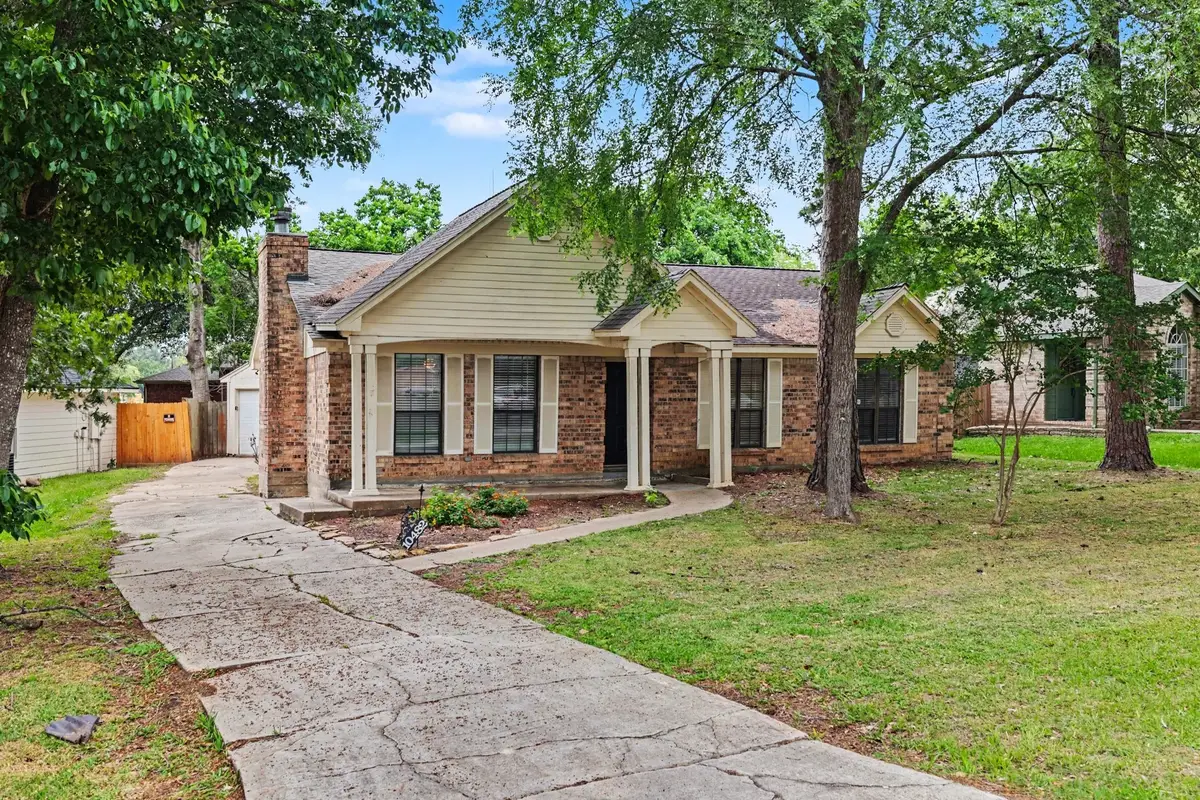 10482 Twin Circles Drive, Montgomery, TX 77356 - #1