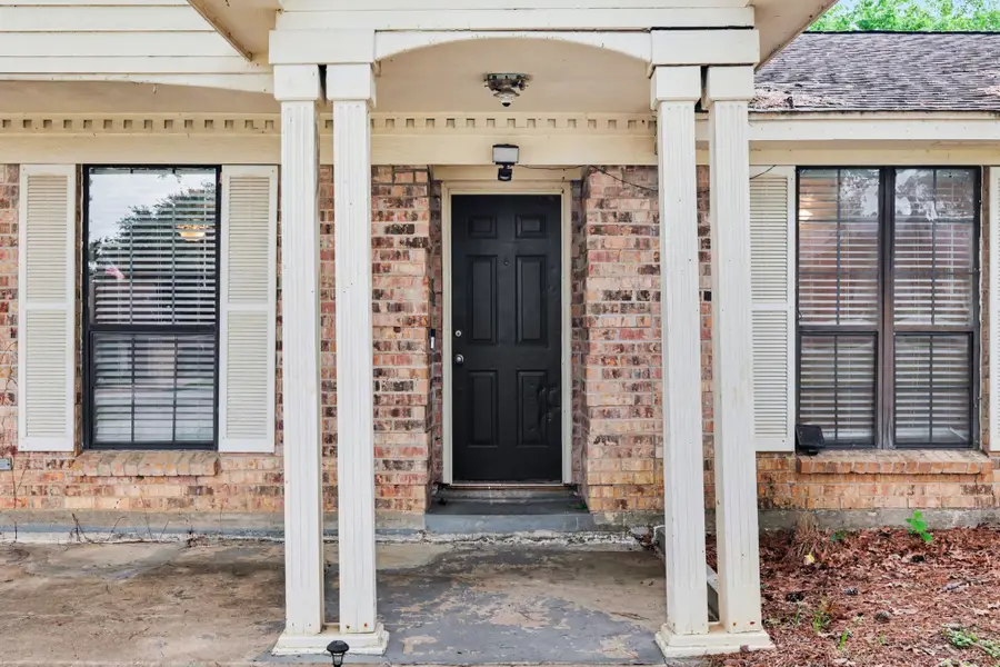 10482 Twin Circles Drive, Montgomery, TX 77356 - #2