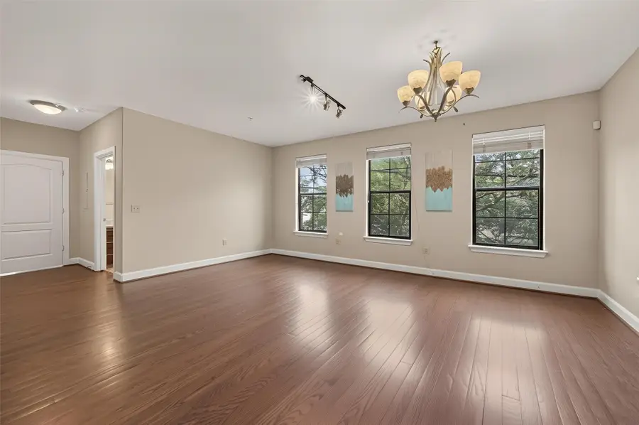 1602 Elgin St Street #11, Houston, TX 77004 - #3