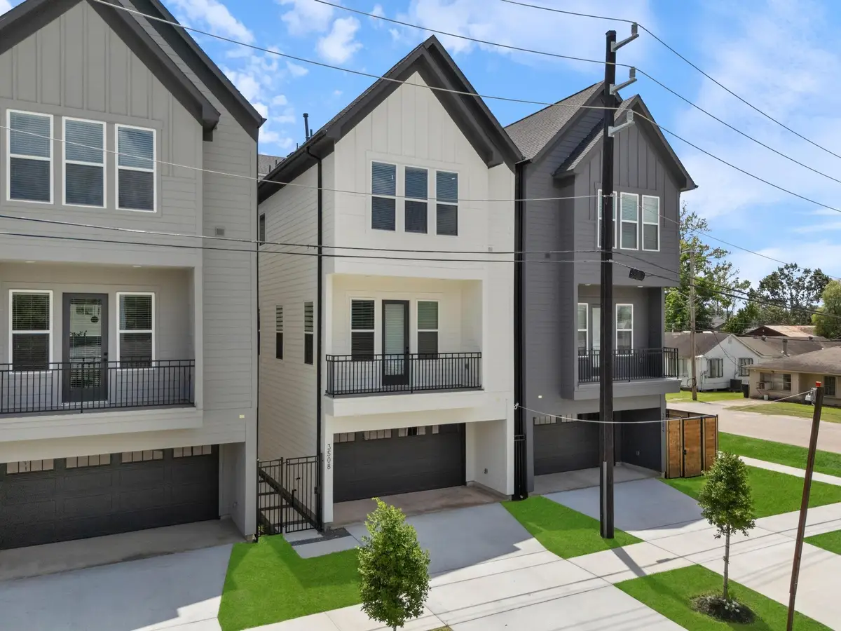 3508 Piney Woods Dr, Houston, TX 77018 - #1