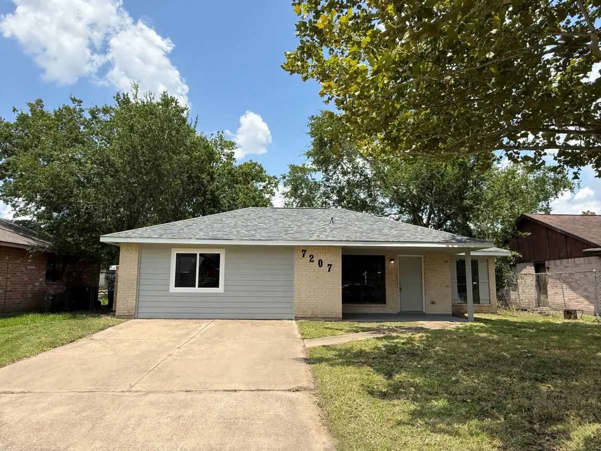 7207 Pinehook Lane, Houston, TX 77016 - #1