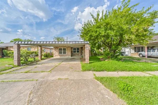 8519 Fillmore Street, Houston, TX 77029