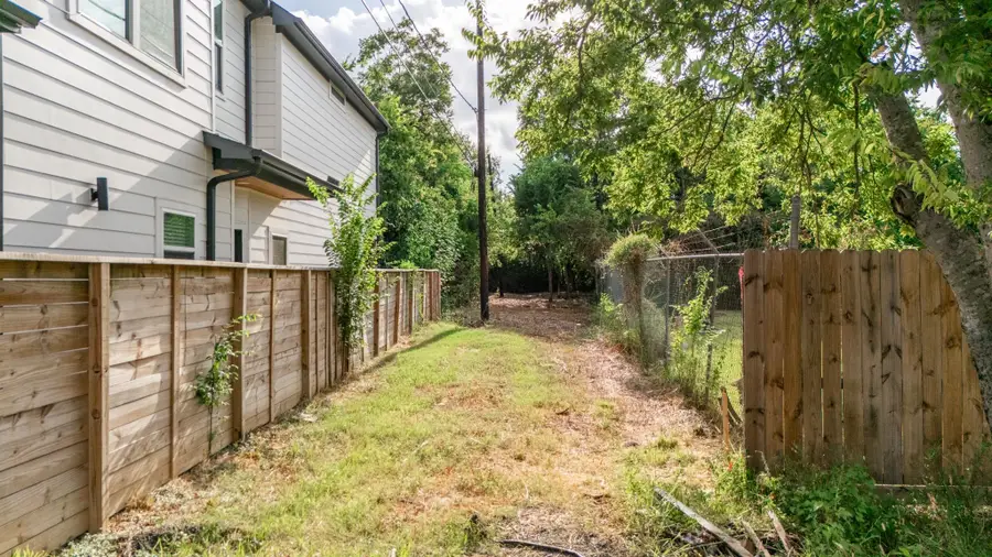 1004 Press Street, Houston, TX 77020 - #3