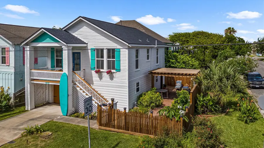 1228 16th Street, Galveston, TX 77550 - #2