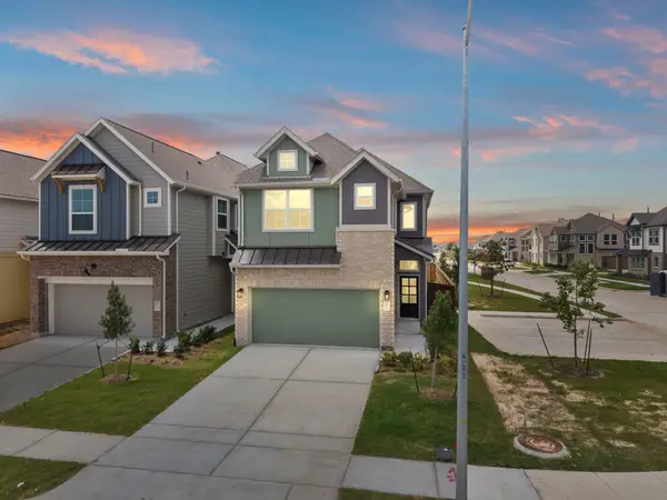 10102 Sonoran Valley Court, Iowa Colony, TX 77583