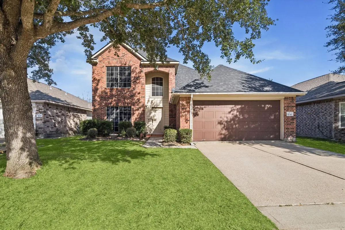 5243 El Tigre Lane, Baytown, TX 77521 - Image #1