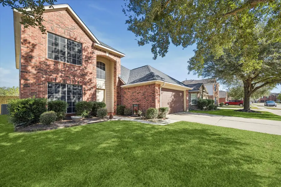 5243 El Tigre Lane, Baytown, TX 77521 - Image #2