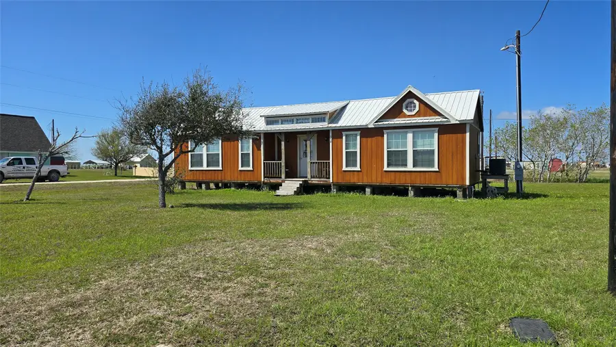 354 Haddock Drive, Palacios, TX 77465 - #3