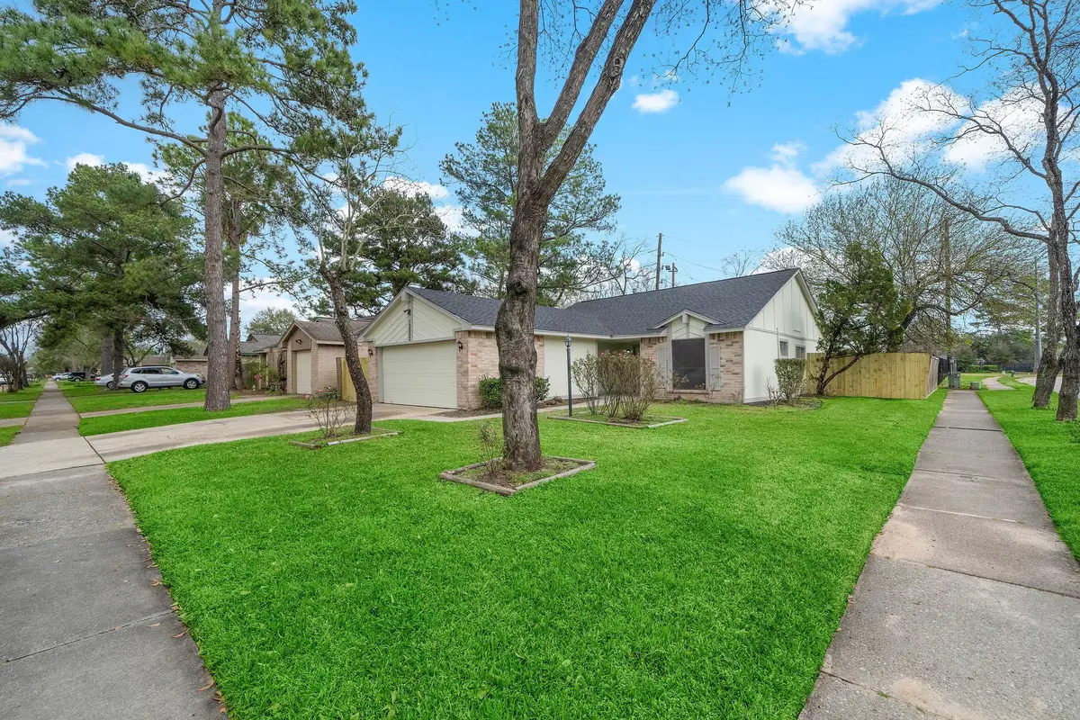 12602 Hickory Bend Drive, Houston, TX 77070 - Image #1