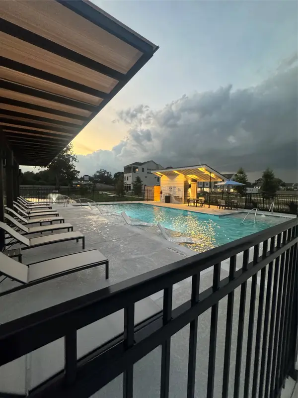 8707 Padua Lane, Houston, TX 77055