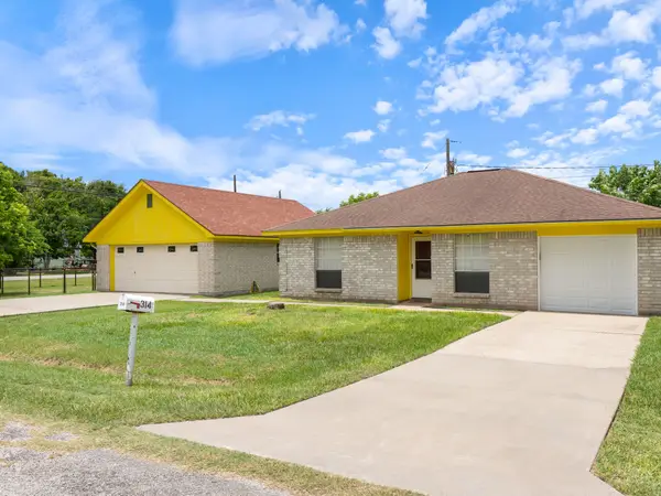 314 Rorem Avenue, Palacios, TX 77465