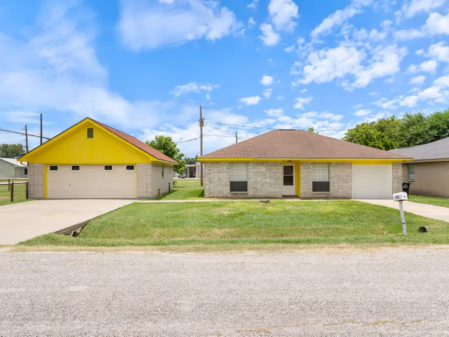 314 Rorem Avenue, Palacios, TX 77465 - #3