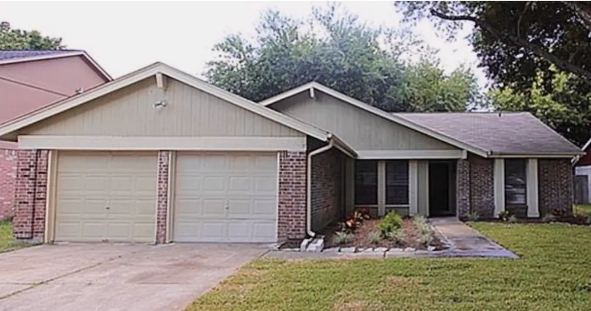 10111 Hibernia Drive, Houston, TX 77088 - Image #1