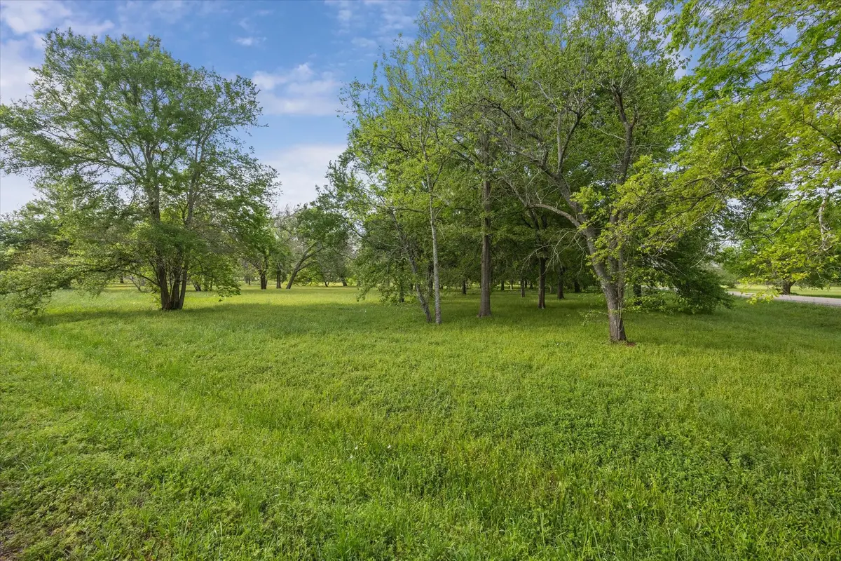 Lot 7 TBD Wagon Road, Wallis, TX 77485 - #1