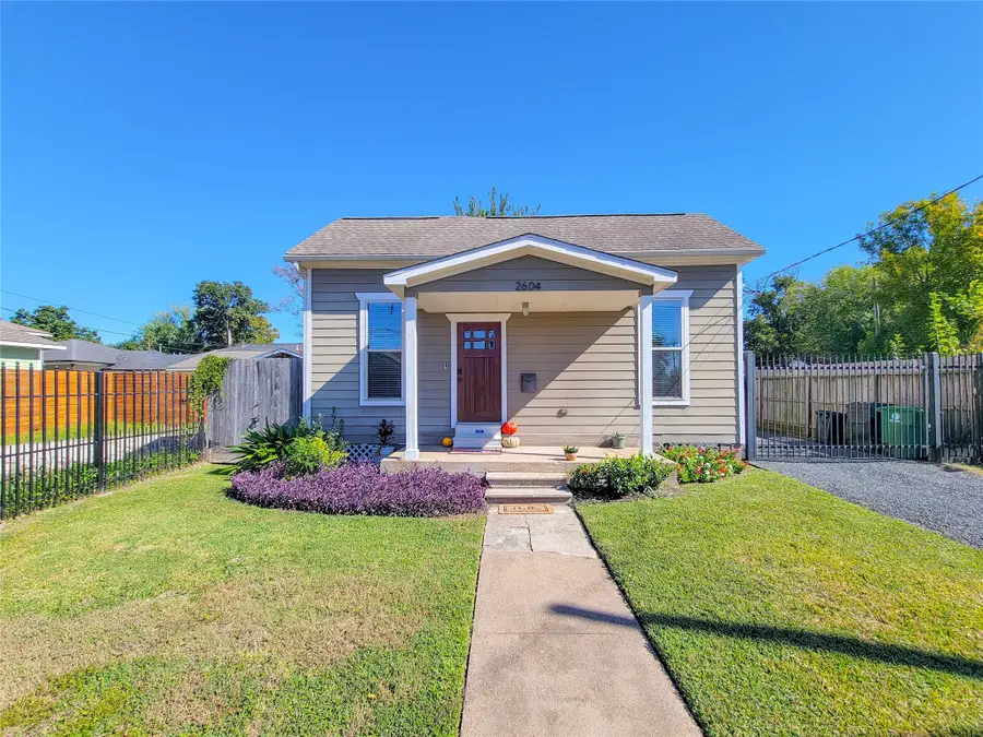 2604 Cochran Street, Houston, TX 77009 - Image #2