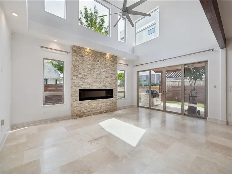 1006 W 8th Street, Houston, TX 77007 - #3