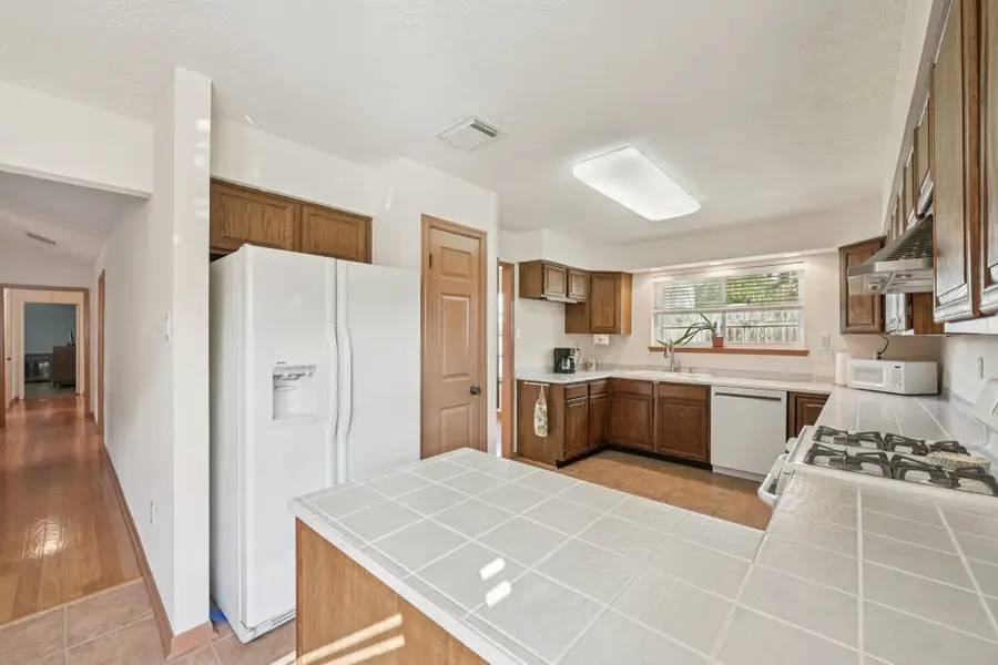 10003 Cane Creek Drive, Houston, TX 77070 - Image #3