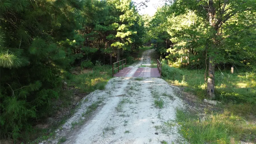 511 County Road 112, Elkhart, TX 75839 - #2