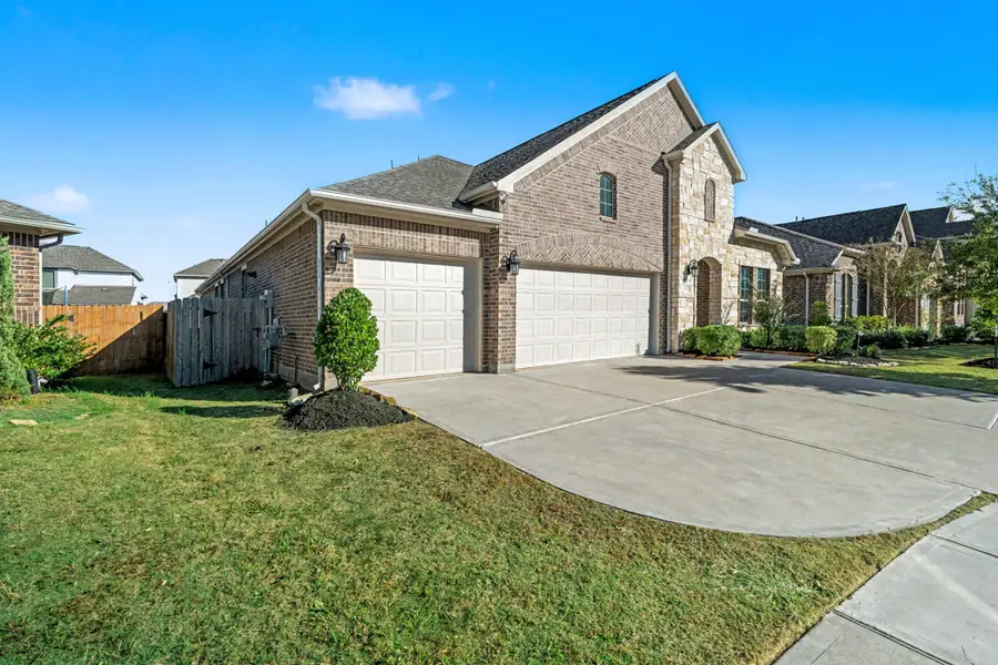 11614 Briarstone Bend Lane, Cypress, TX 77433 - Image #2