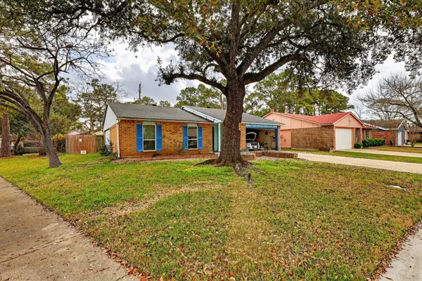 2631 Lark Lane, Humble, TX 77396