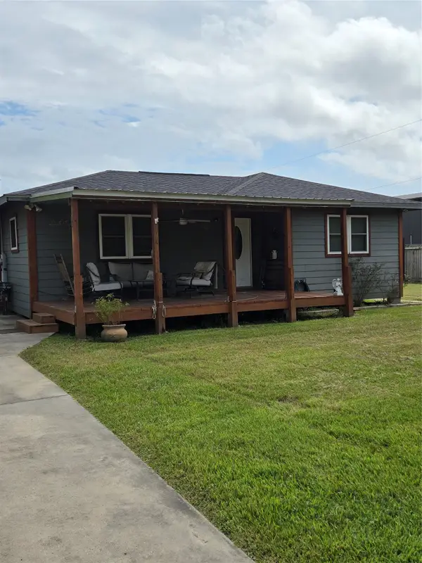 7317 Avenue L, Santa Fe, TX 77510