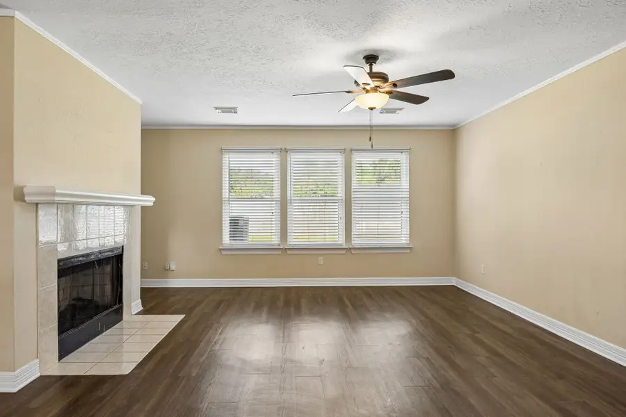 10819 E Linwood Drive, La Porte, TX 77571 - #3