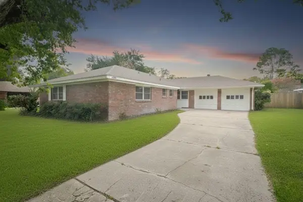 6119 Reamer Street, Houston, TX 77074