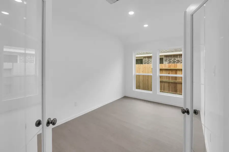 2143 Mosaic Valley Court, Angleton, TX 77515 - Image #3