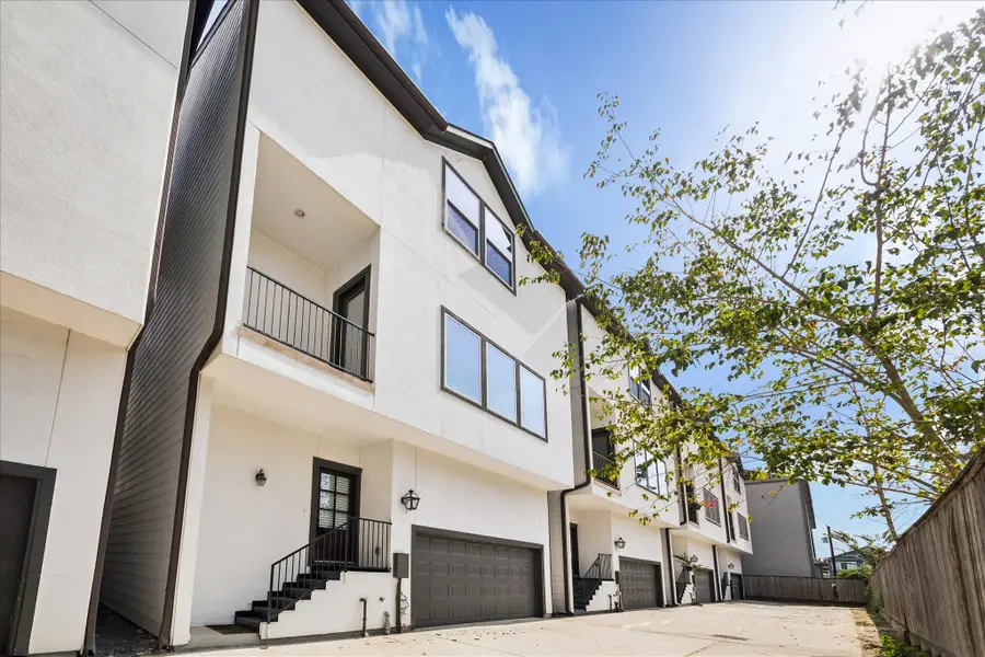 1546 W 23rd Street, Houston, TX 77008 - Image #2