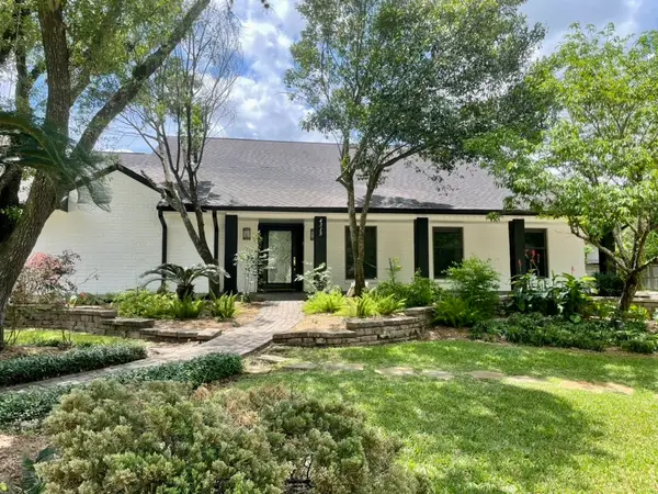 4315 Breakwood Drive, Houston, TX 77096