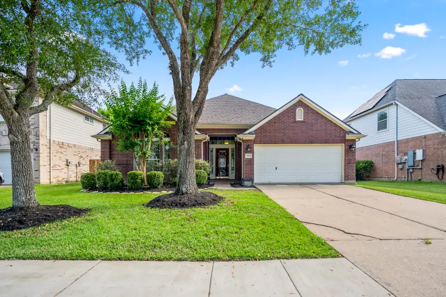9114 Carriage Point Drive, Sugar Land, TX 77479 - #3
