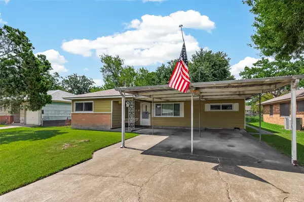 12306 Palmbeach Street, Houston, TX 77034