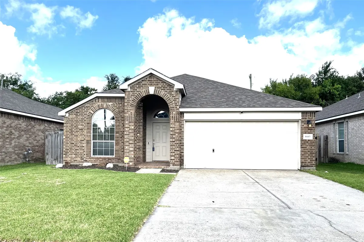 8603 W Highlands Crossing, Highlands, TX 77562 - #1