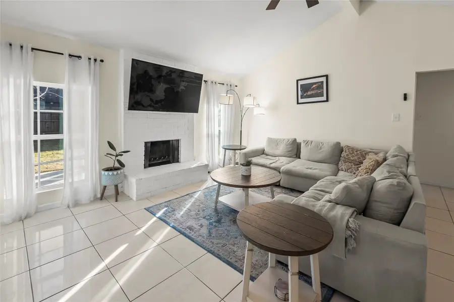 11007 White Oak Bend Drive, Houston, TX 77064 - Image #2