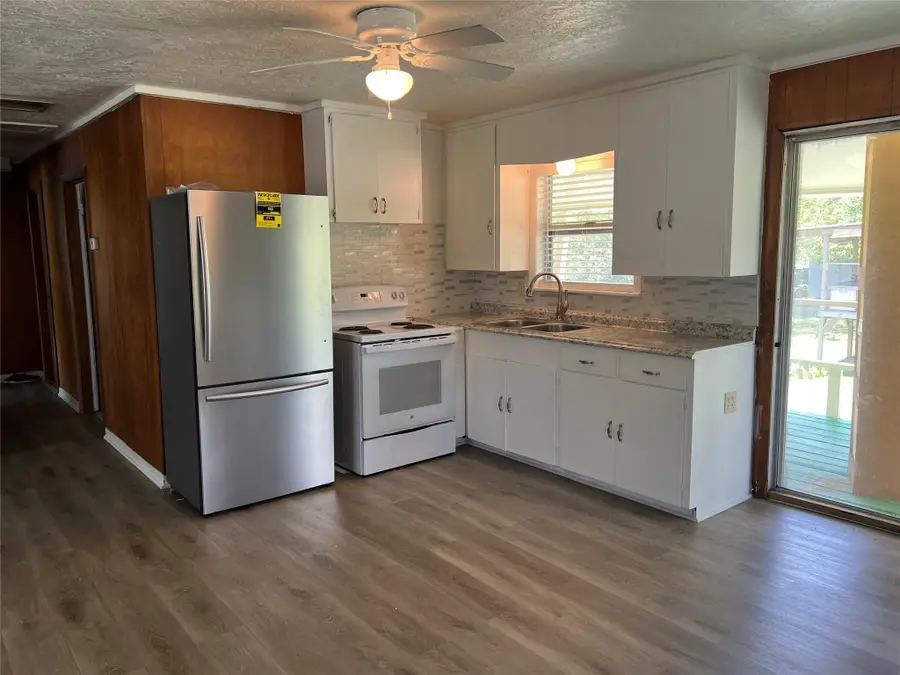 215 13th Street, San Leon, TX 77539 - #3