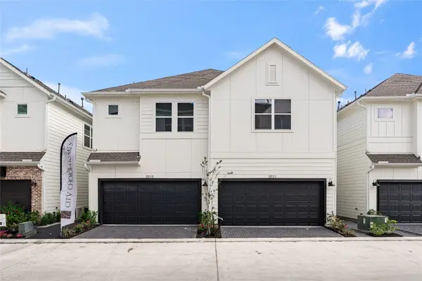 3925 Willowbend Point Drive, Houston, TX 77025