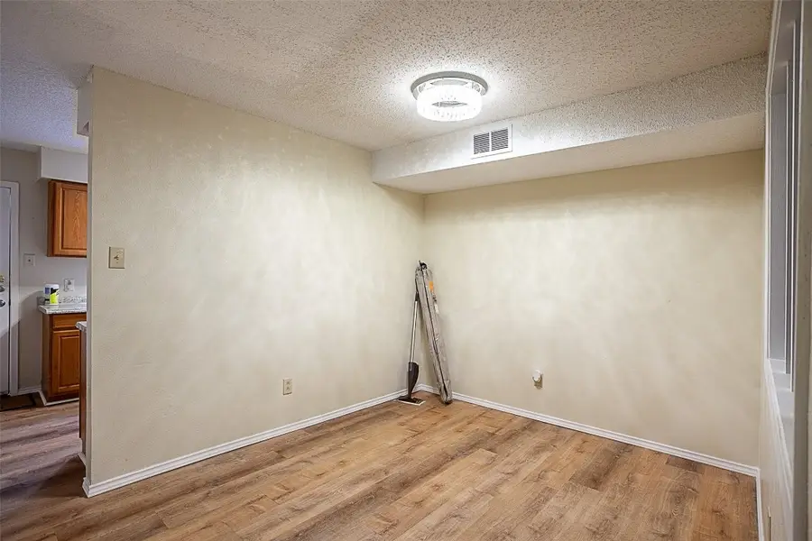 4150 Crow Road #10, Beaumont, TX 77706 - #3