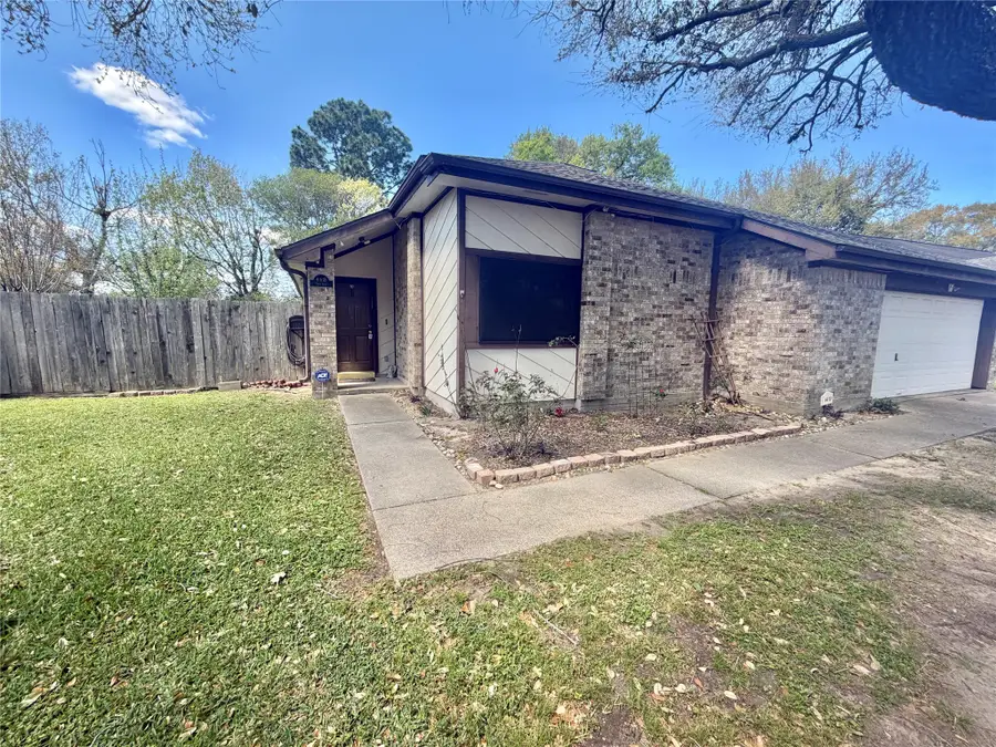 4418 Glen Avon Drive, Pasadena, TX 77505 - #2