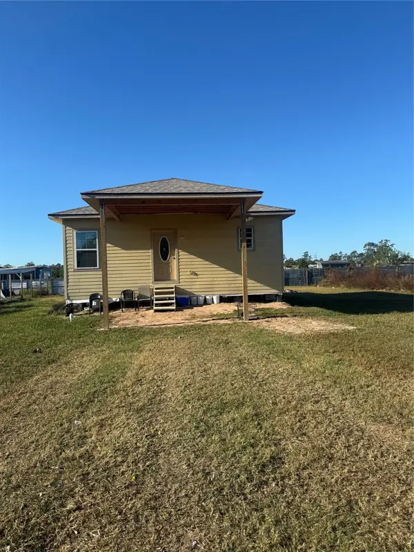 1243 Road 5263, Cleveland, TX 77327