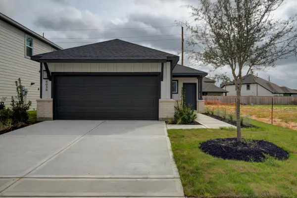 8038 Magnolia Prairie Lane, Cypress, TX 77433